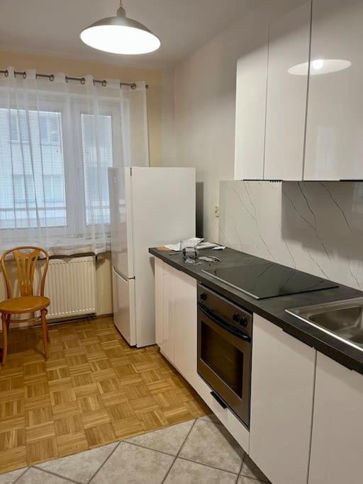 Apartment Kabaty Varsóvia Exterior foto